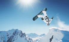 九游体育直播-跨界传奇，梅西接管NBA季后赛，亚特兰大打穿塞维利亚的启示