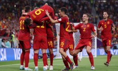 九游VIP-西班牙血洗中国，德容关键制胜的简单介绍