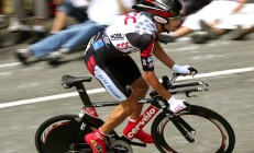 九游体育APP-北京队掀翻步行者，浓眉成为关键先生