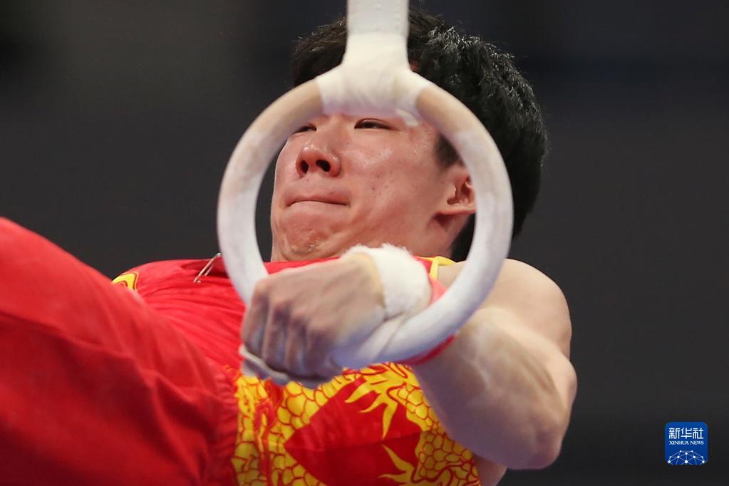 关于体操团体：俄罗斯队获得男子团体冠军的信息