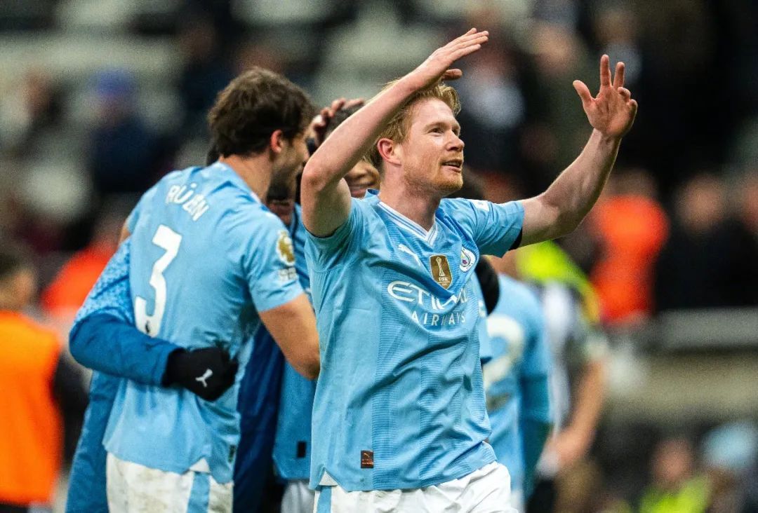 伯恩利球员伤愈归队，球队整体实力增强的简单介绍