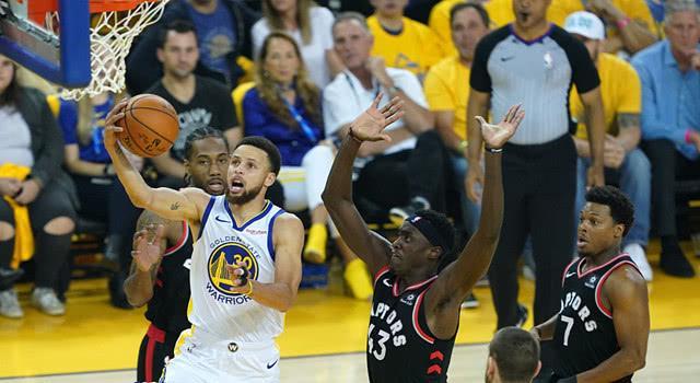 天津队横扫浙江队，西亚卡姆统治全场