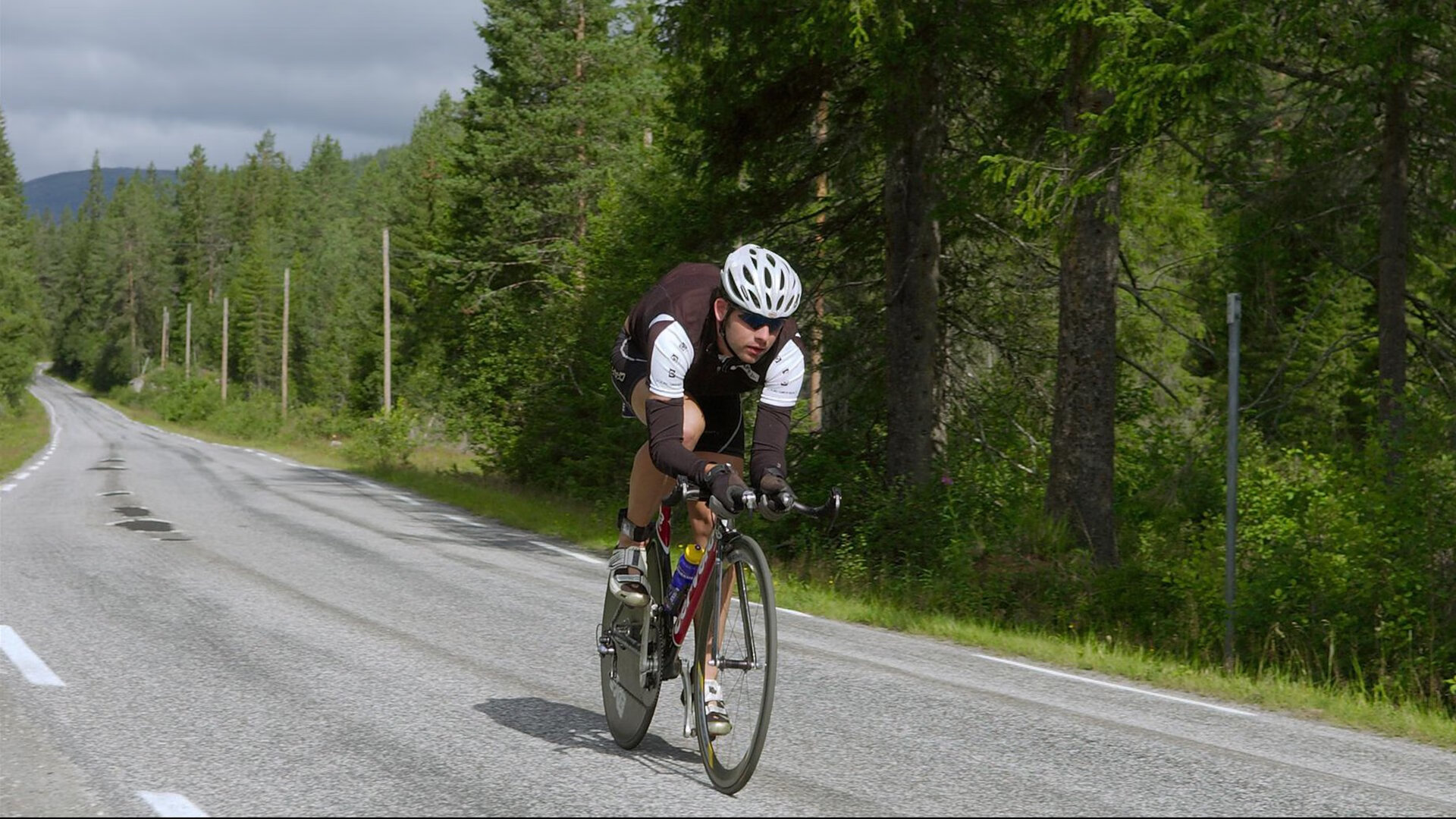 拉梅洛·鲍尔,一手掌控比赛走势,鹈鹕节奏压制奇才的战术密码
