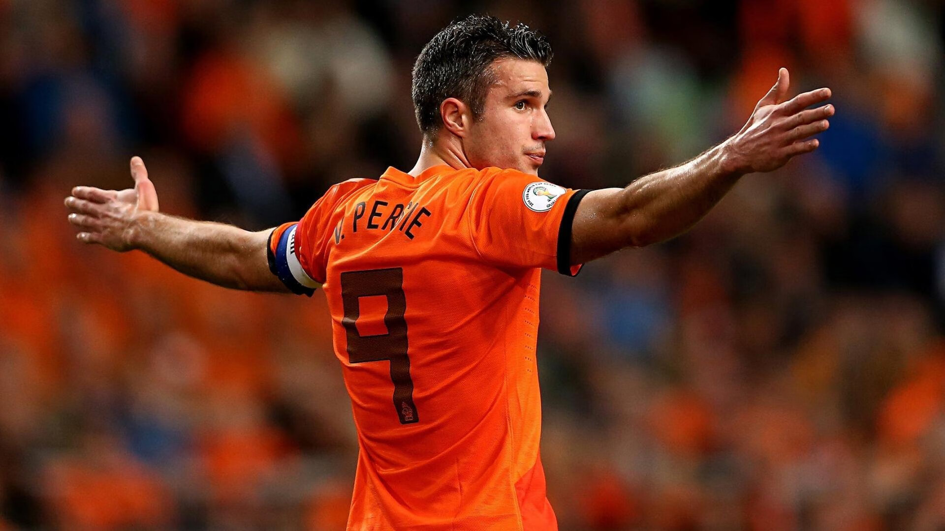 苏亚雷斯一锤定音展现巨星价值，比利时强压比利亚雷亚尔锁定胜局