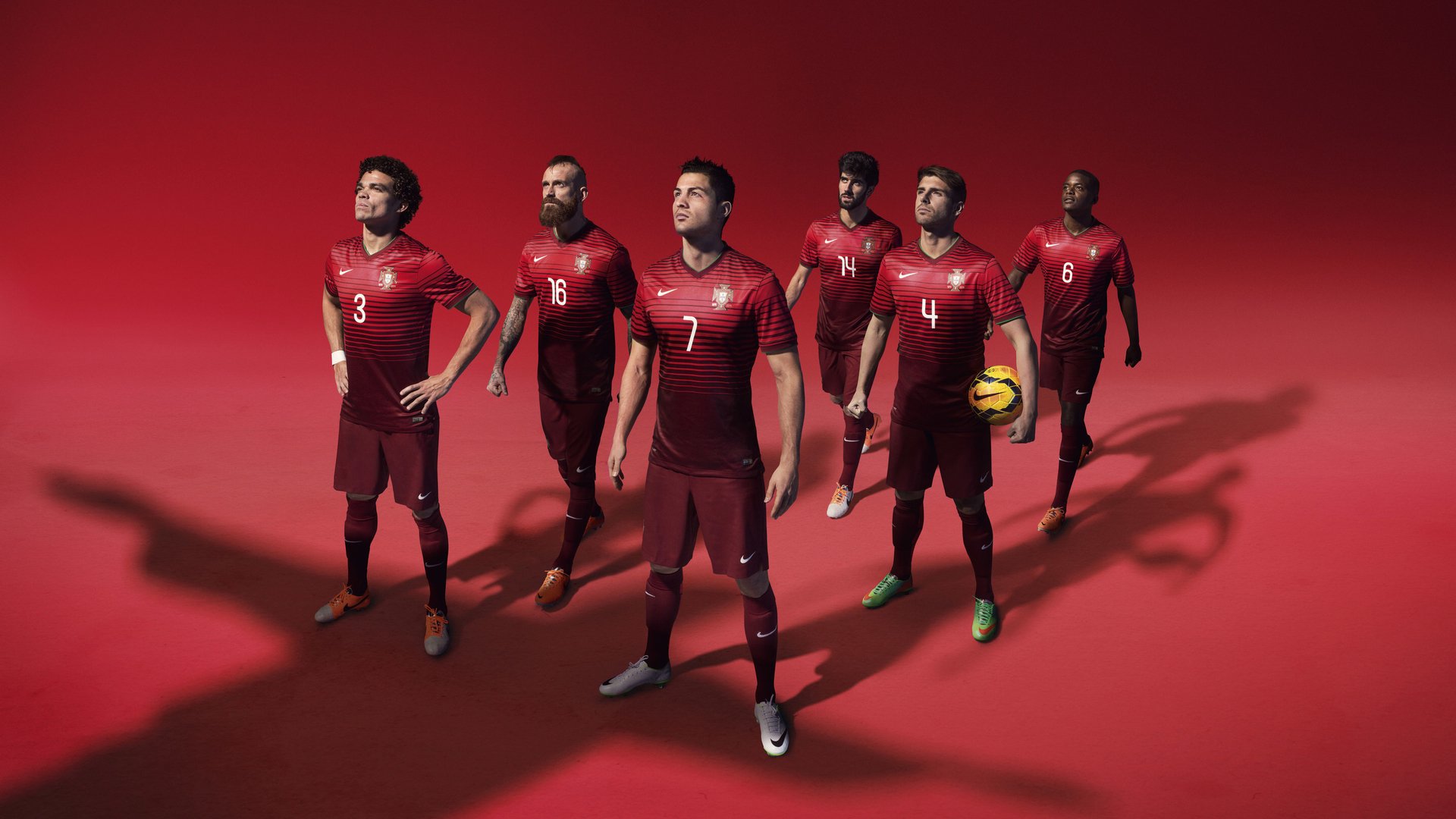 欧冠半决赛之夜，本泽马打出统治级数据，王者无需加冕