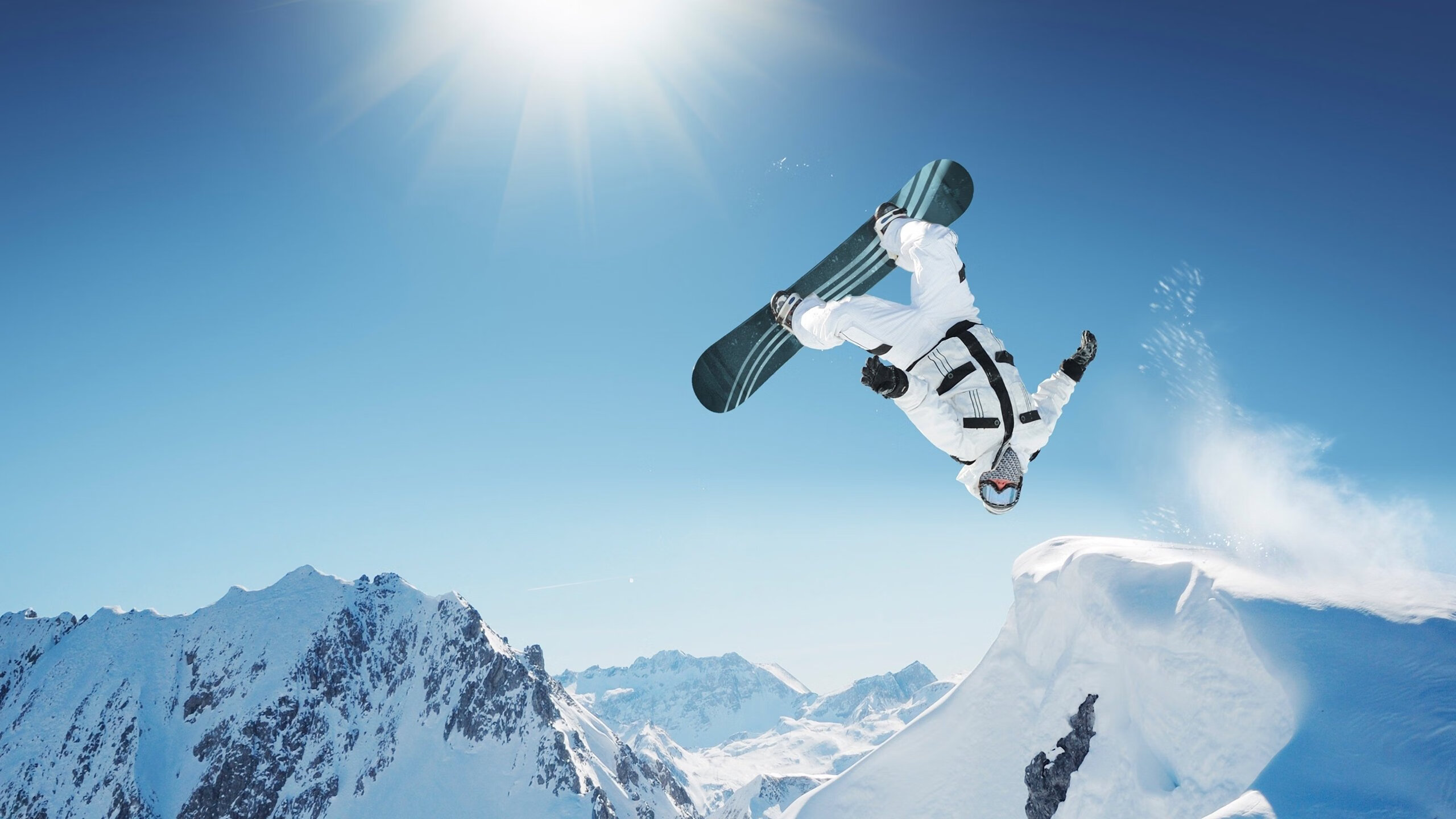 逆袭与热力,日本队翻盘英格兰队,许昕状态火热的双重启示